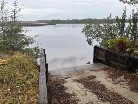 562 River Rd, Carrabelle, FL 32322 photo 14