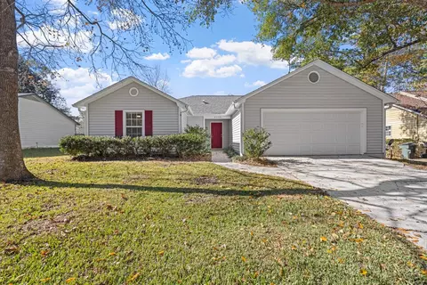 3228 E Whitney Dr, Tallahassee, FL 32309
