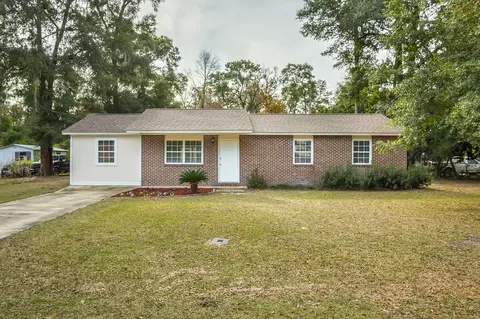 55 Marie Cir, Crawfordville, FL 32327