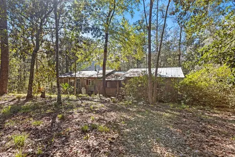 145 Crescent Moon Trl, Sopchoppy, FL 32358