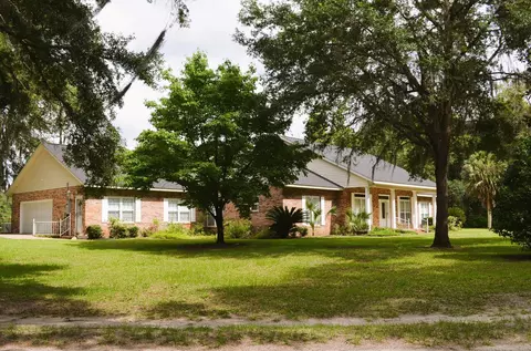 6384 Woods Creek Rd, Perry, FL 32347