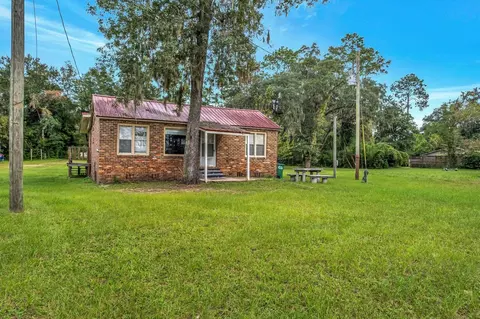 3246 Cathedral Dr, Tallahassee, FL 32310