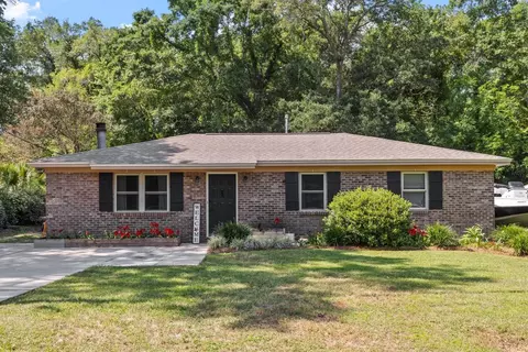 3627 Wood Hill Dr, Tallahassee, FL 32303