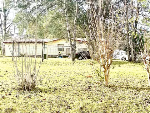 657 Spring Mdw, Midway, FL 32353