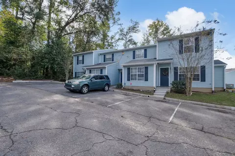 2188 N Timberwood Cir, Tallahassee, FL 32304
