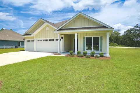 407 Golden Loop, Crawfordville, FL 32327