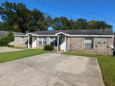 515 S Main St #2, Quincy, FL 32351