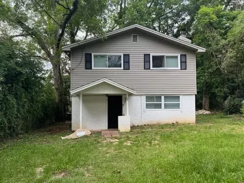 851 Golden St, Tallahassee, FL 32304