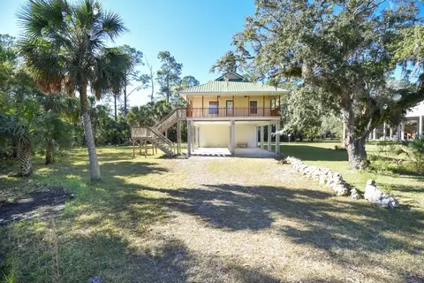 54 Mock St, Saint Marks, FL 32355