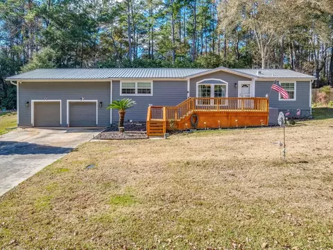 2048 Plantation Forrest Dr, Tallahassee, FL 32317