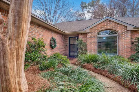 341 Hunters Xing, Tallahassee, FL 32312
