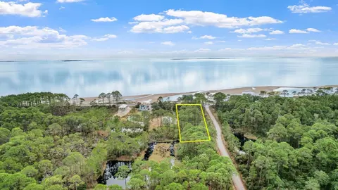 2331 Highway 98, Carrabelle, FL 32322
