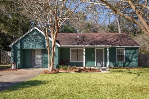3260 W Baldwin Dr, Tallahassee, FL 32308