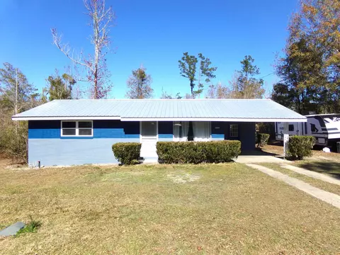 20522 SE Iola Ave, Blountstown, FL 32424