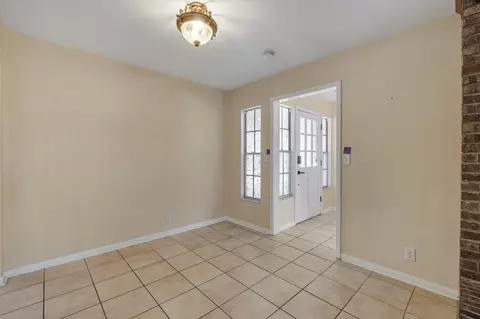 Entry Way - 200 State St, Perry, FL 32348 photo 2 of 3
