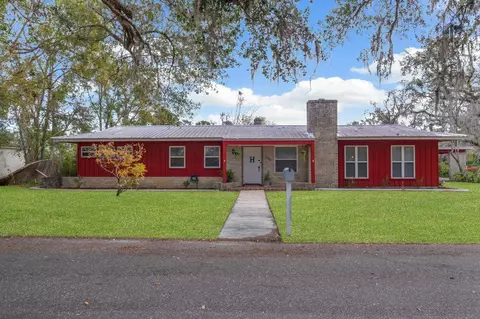 506 N Quincy St, Perry, FL 32348