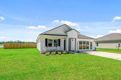 75 Hawthorn Pass, Crawfordville, FL 32327
