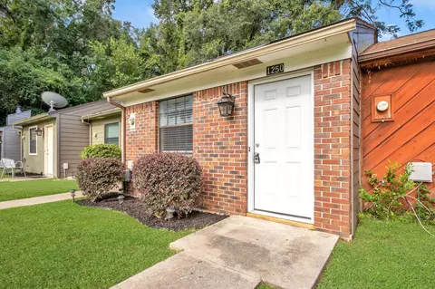 1250 Continental Court Apt 1250 1248 1246 Ct #1250, 1248, 1246, Tallahassee, FL 32304