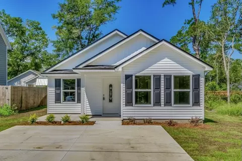 94 Cloer Ln, Crawfordville, FL 32327