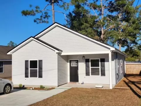 229 Tafflinger Rd, Crawfordville, FL 32327