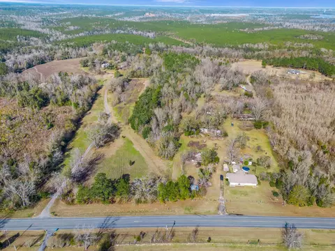 4521 Hardaway Hwy, Chattahoochee, FL 32324