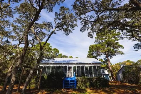 4348 St Teresa Ave, Sopchoppy, FL 32358