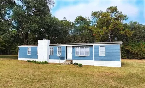 48 Dolly Dr, Crawfordville, FL 32327