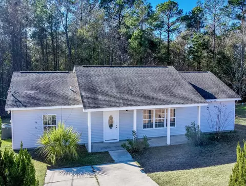 395 Slash Cir, Midway, FL 32343