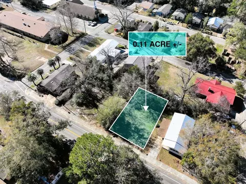 2110 Holton St, Tallahassee, FL 32310