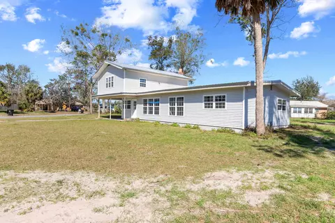 1000 E Margurite St, Perry, FL 32347 photo 3