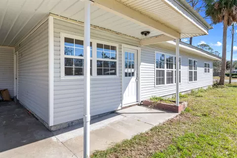 1000 E Margurite St, Perry, FL 32347 photo 5
