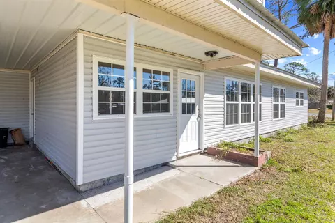 1000 E Margurite St, Perry, FL 32347 photo 6
