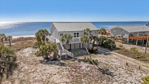 1657 Alligator Dr, Alligator Point, FL 32346