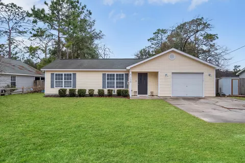 158 Melody Ln, Crawfordville, FL 32327