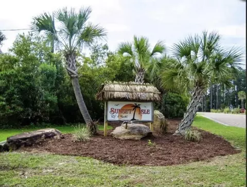 327 E Pass Lndg, Carrabelle, FL 32322 photo 11