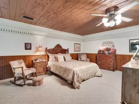 Bedroom - 1407 W Main St, Perry, FL 32347 photo 4 of 4