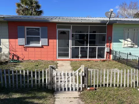 44 3 Carlton Ave # A, Lanark Village, FL 32323