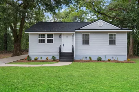 757 California St, Tallahassee, FL 32304