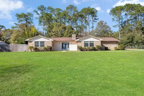 2800 Cavan Dr, Tallahassee, FL 32309