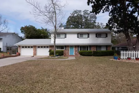 1724 Kathryn Dr, Tallahassee, FL 32308