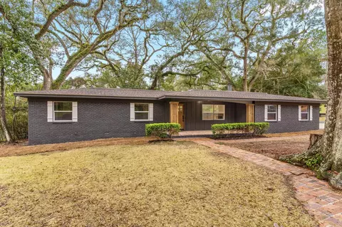 1001 Mimosa Dr, Tallahassee, FL 32303
