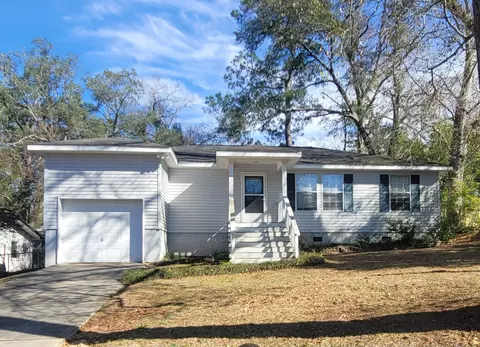 53 N Shelfer St, Quincy, FL 32351