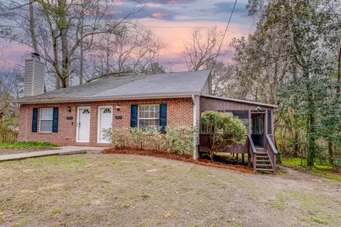4825 Easy St, Tallahassee, FL 32303
