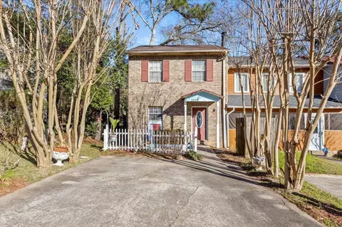 2379 Gregory Dr, Tallahassee, FL 32303