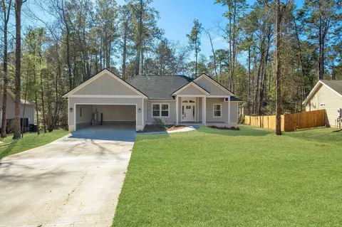 3509 Larkspur Ln, Tallahassee, FL 32312