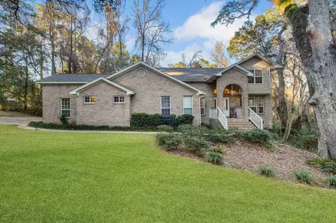 2053 Wildridge Dr, Tallahassee, FL 32303