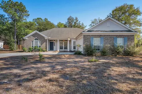 7 Pimlico Dr, Crawfordville, FL 32327