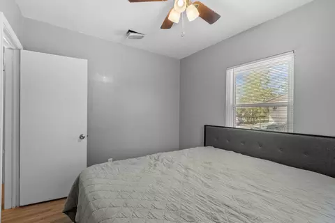 Bedroom - 306 W Cedar St, Perry, FL 32348 photo 6 of 6