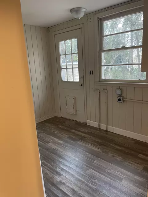 Entry Way - 312 N Quincy St, Perry, FL 32348 photo 4 of 4
