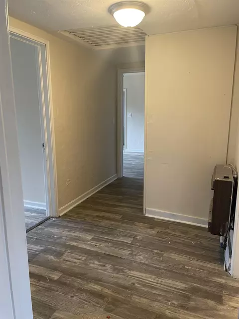 Entry Way - 312 N Quincy St, Perry, FL 32348 photo 1 of 4